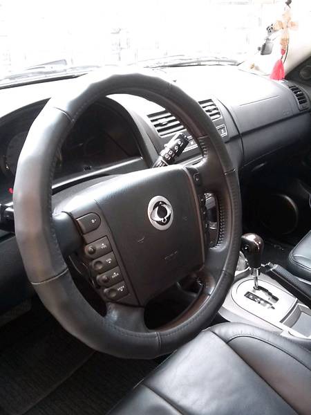 SsangYong Rexton W 2014  випуску Рівне з двигуном 2.7 л дизель позашляховик автомат за 17999 долл. 
