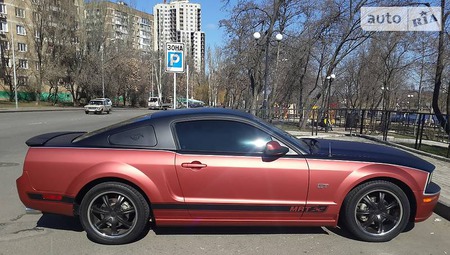 Ford Mustang 2008  випуску Донецьк з двигуном 4.6 л бензин купе механіка за 20000 долл. 