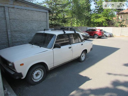 Lada 2105 1987  випуску Запоріжжя з двигуном 1.3 л газ седан механіка за 1000 долл. 