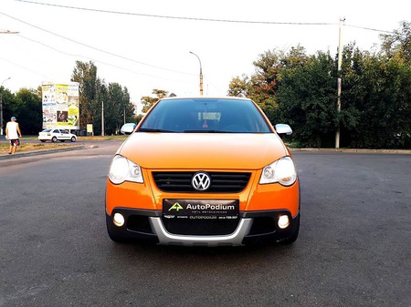 Volkswagen CrossPolo 2008  випуску Миколаїв з двигуном 1.6 л бензин хэтчбек механіка за 7800 долл. 