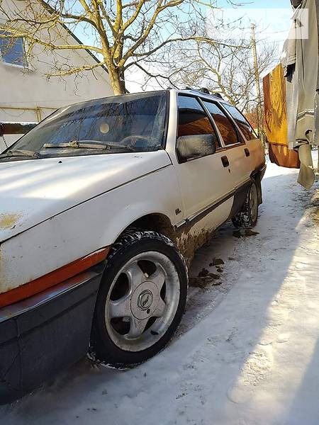 Mitsubishi Lancer 1987  випуску Львів з двигуном 1.5 л бензин універсал механіка за 1100 долл. 