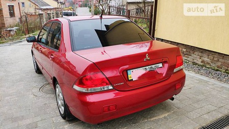 Mitsubishi Lancer 2005  випуску Львів з двигуном 1.6 л бензин седан механіка за 5400 долл. 