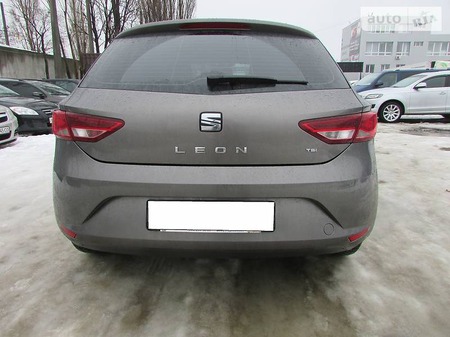 Seat Leon 2014  выпуска Киев с двигателем 1.2 л бензин хэтчбек автомат за 13500 долл. 