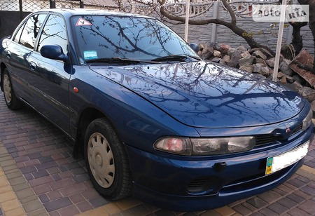 Mitsubishi Galant 1993  випуску Запоріжжя з двигуном 2 л дизель седан механіка за 3000 долл. 