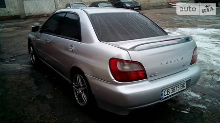 Subaru Impreza 2001  випуску Чернігів з двигуном 1.6 л газ седан механіка за 4000 долл. 