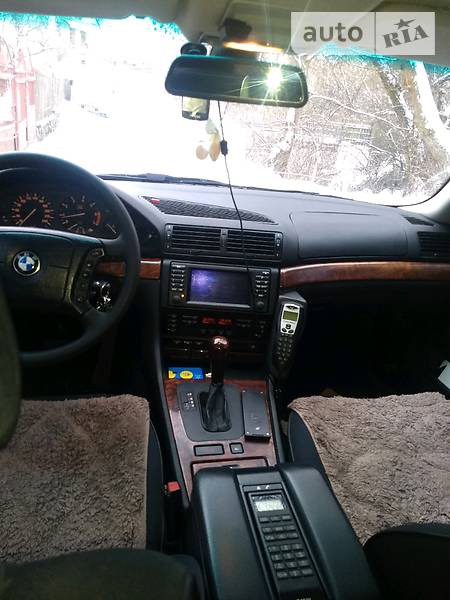 BMW 735 2000  випуску Житомир з двигуном 3.5 л газ седан автомат за 6400 долл. 