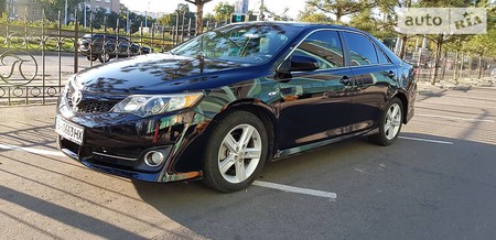 Toyota Camry 2013  випуску Одеса з двигуном 0 л бензин седан автомат за 15000 долл. 