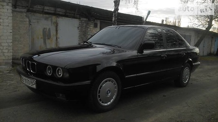BMW 525 1991  випуску Луганськ з двигуном 0 л газ седан механіка за 5200 долл. 