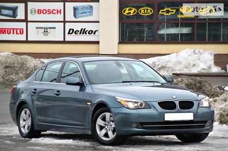BMW 5 Series 2009  выпуска Днепропетровск с двигателем 0 л бензин седан автомат за 12200 долл. 