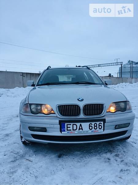 BMW 330 2001  випуску Житомир з двигуном 3 л дизель універсал автомат за 2650 долл. 
