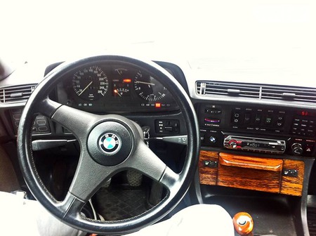 BMW 728 1985  випуску Дніпро з двигуном 2.8 л бензин седан механіка за 3600 долл. 