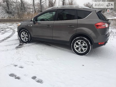 Ford Kuga 2013  випуску Харків з двигуном 2 л дизель позашляховик автомат за 16900 долл. 