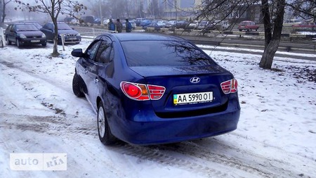 Hyundai Elantra 2007  випуску Київ з двигуном 1.6 л газ седан механіка за 6600 долл. 