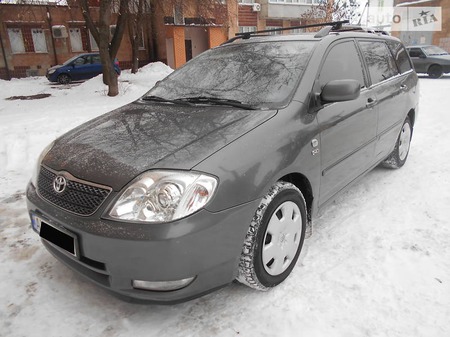 Toyota Corolla 2003  випуску Харків з двигуном 2 л дизель універсал механіка за 6900 долл. 