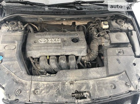 Toyota Avensis 2007  випуску Луганськ з двигуном 1.8 л бензин седан  за 7900 долл. 