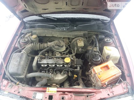 Opel Vectra 1995  выпуска Ивано-Франковск с двигателем 1.6 л бензин седан механика за 2900 долл. 