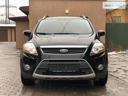 Ford Kuga 2012  випуску Львів з двигуном 2 л дизель позашляховик механіка за 13900 долл. 