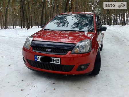 Ford Fiesta 2008  выпуска Харьков с двигателем 1.6 л бензин хэтчбек механика за 5300 долл. 