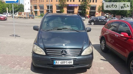 Mercedes-Benz Vito 2006  випуску Харків з двигуном 2.2 л дизель мінівен автомат за 12000 долл. 