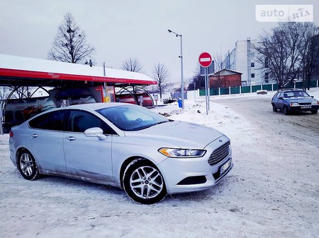 Ford Mondeo 2013  випуску Львів з двигуном 0 л газ седан автомат за 12200 долл. 