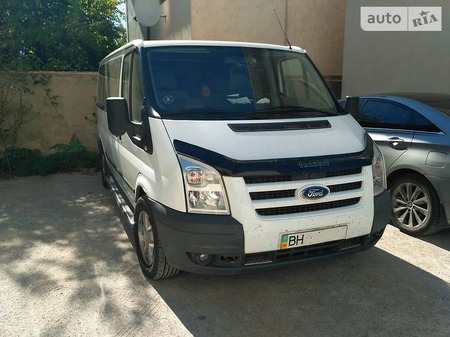 Ford Transit 2011  випуску Одеса з двигуном 2.2 л дизель мінівен механіка за 9200 долл. 