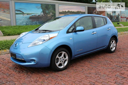 Nissan Leaf 2011  випуску Тернопіль з двигуном 0 л електро хэтчбек автомат за 8500 долл. 