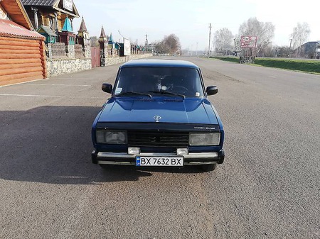 Lada 2105 1986  випуску Тернопіль з двигуном 0 л газ седан механіка за 1300 долл. 