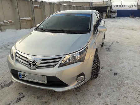 Toyota Avensis 2012  випуску Суми з двигуном 2 л дизель універсал механіка за 13300 долл. 