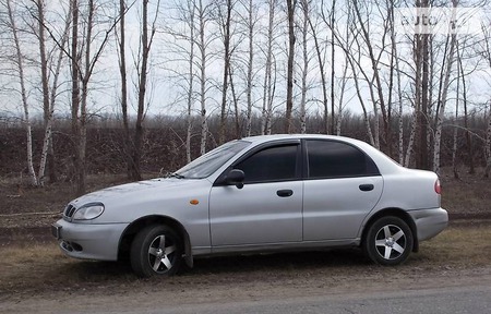 Daewoo Lanos 2007  випуску Ужгород з двигуном 1.3 л газ седан механіка за 3000 долл. 