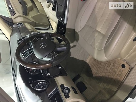 Mercedes-Benz GLK 350 2015  випуску Київ з двигуном 0 л дизель позашляховик автомат за 65000 долл. 