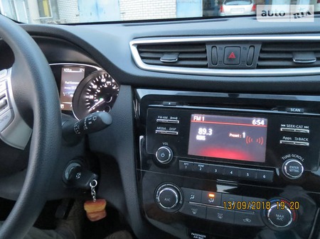 Nissan Rogue 2015  випуску Харків з двигуном 2.5 л газ позашляховик автомат за 17000 долл. 