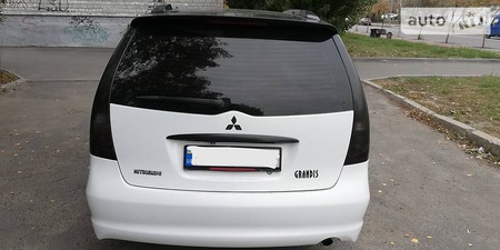 Mitsubishi Grandis 2008  випуску Київ з двигуном 2.4 л газ мінівен автомат за 8500 долл. 