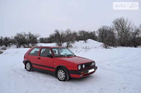 Volkswagen Golf 1987  випуску Донецьк з двигуном 0 л газ хэтчбек механіка за 3000 долл. 