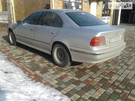 BMW 523 1996  випуску Донецьк з двигуном 0 л бензин седан механіка за 4400 долл. 