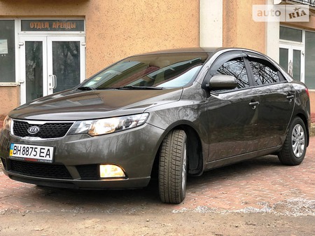 KIA Cerato 2011  випуску Одеса з двигуном 1.6 л бензин седан механіка за 10900 долл. 