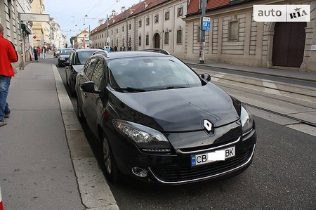 Renault Megane 2012  выпуска Полтава с двигателем 0 л дизель универсал автомат за 8800 долл. 