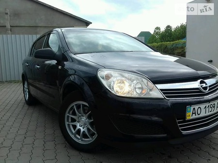 Opel Astra 2007  випуску Ужгород з двигуном 1.4 л газ хэтчбек механіка за 6100 долл. 