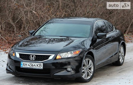 Honda Accord 2008  випуску Донецьк з двигуном 2.4 л газ купе автомат за 11200 долл. 