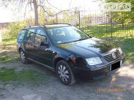 Volkswagen Bora 2000  випуску Харків з двигуном 1.9 л дизель позашляховик механіка за 1900 долл. 