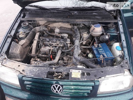 Volkswagen Vento 1997  випуску Львів з двигуном 0 л дизель седан  за 1200 долл. 