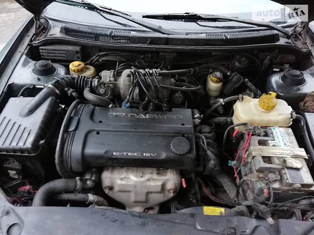 Daewoo Nubira 1998  випуску Запоріжжя з двигуном 1.6 л газ седан механіка за 2800 долл. 