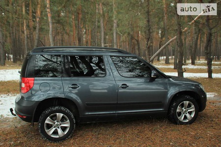 Skoda Yeti 2009  випуску Харків з двигуном 0 л бензин позашляховик механіка за 9500 долл. 