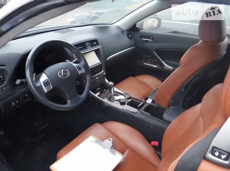 Lexus ES 250 2015  випуску Дніпро з двигуном 2.4 л бензин седан автомат за 13000 долл. 