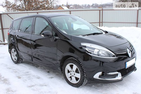 Renault Scenic 2013  випуску Полтава з двигуном 1.5 л дизель мінівен автомат за 8900 долл. 