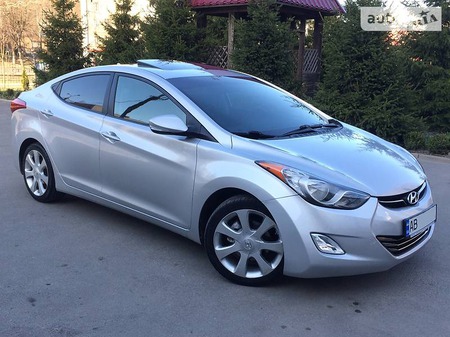 Hyundai Elantra 2012  випуску Вінниця з двигуном 1.8 л бензин седан автомат за 12590 долл. 