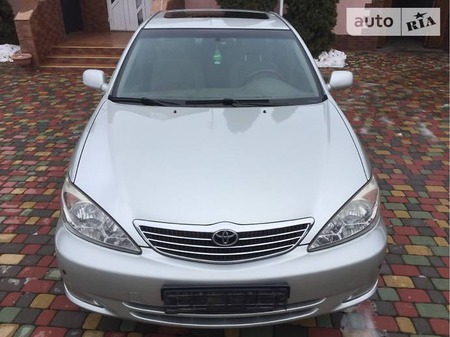 Toyota Camry 2003  випуску Чернівці з двигуном 2.4 л газ седан автомат за 12200 долл. 