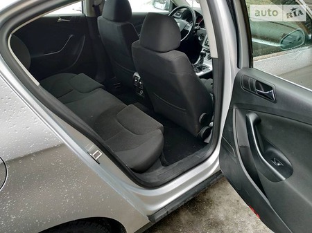 Volkswagen Passat 2008  выпуска Винница с двигателем 1.9 л дизель седан механика за 8800 долл. 