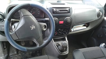 Peugeot Bipper 2008  випуску Київ з двигуном 1.4 л газ мінівен механіка за 4000 долл. 