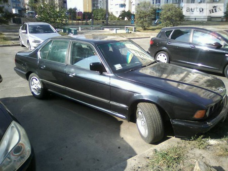 BMW 735 1991  випуску Київ з двигуном 3.5 л газ седан механіка за 3000 долл. 