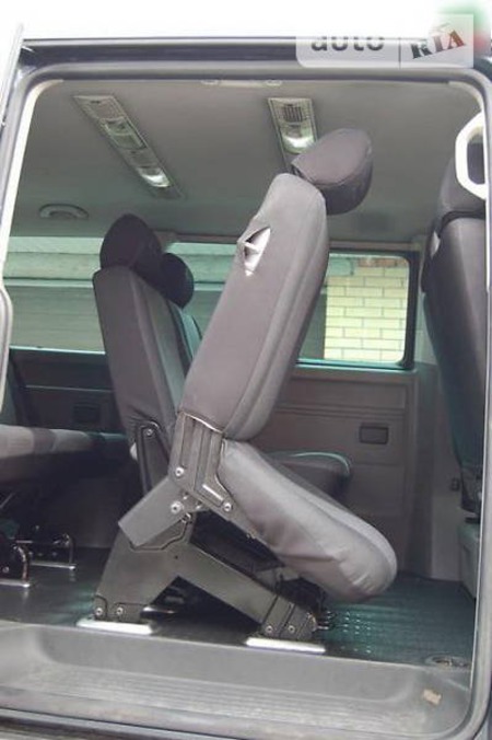 Volkswagen Caravelle 2007  випуску Київ з двигуном 2.5 л дизель мінівен автомат за 10750 долл. 